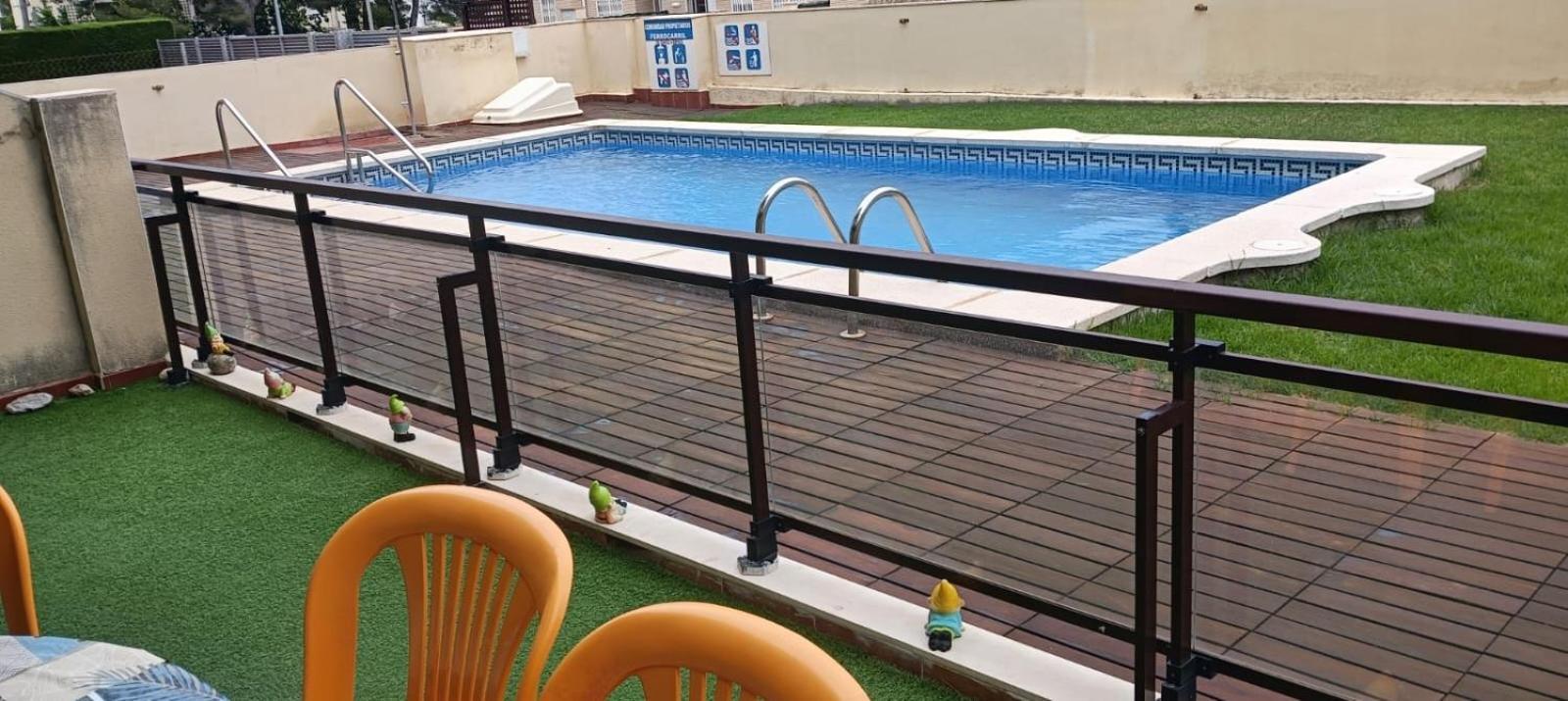 Apartamento Con Terraza Y Acceso Directo A La Piscina Y A 50 M De La Playa Miami Playa Eksteriør bilde
